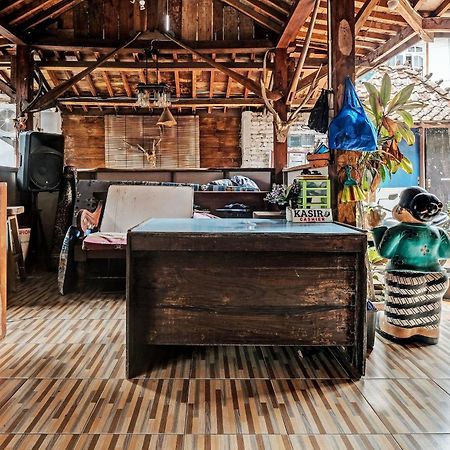 Spot On 91916 Joglo Doyong Homestay Syariah 日惹 外观 照片